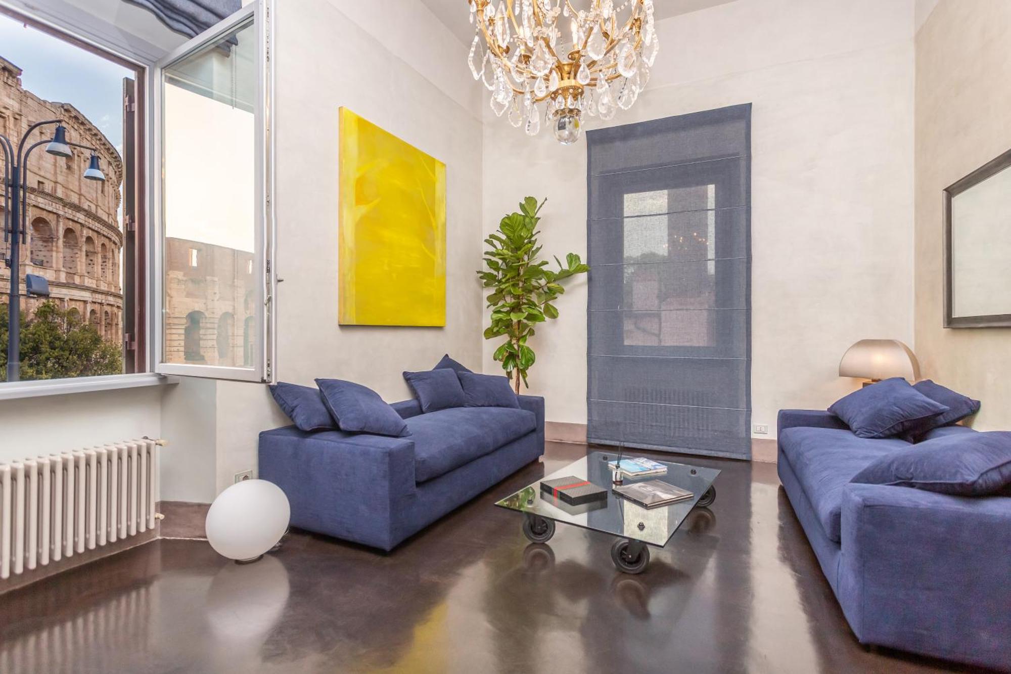 Iconic Apartment With Unique Colosseum View Rome Exterior photo